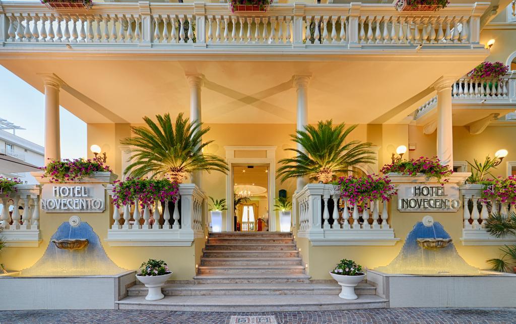 Novecento Suite Hotel Riccione Exterior photo